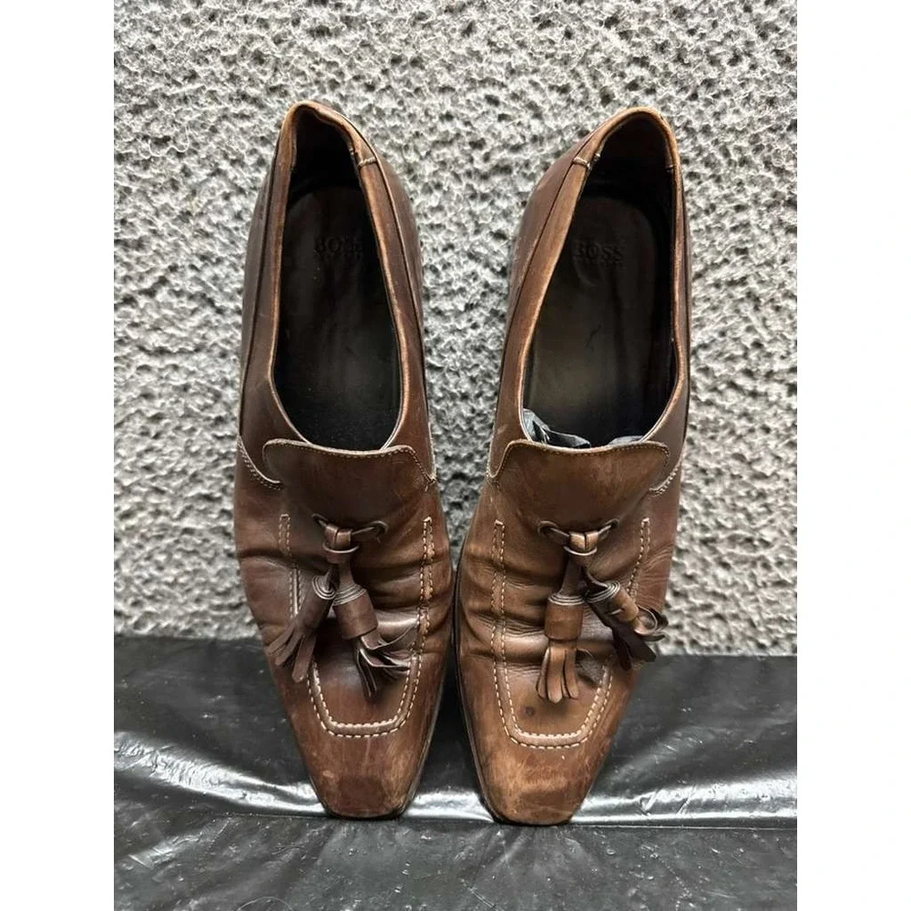 Boss Hugo Boss Tasseled Calfskin Leather Slip-On Loafers  display picture 3